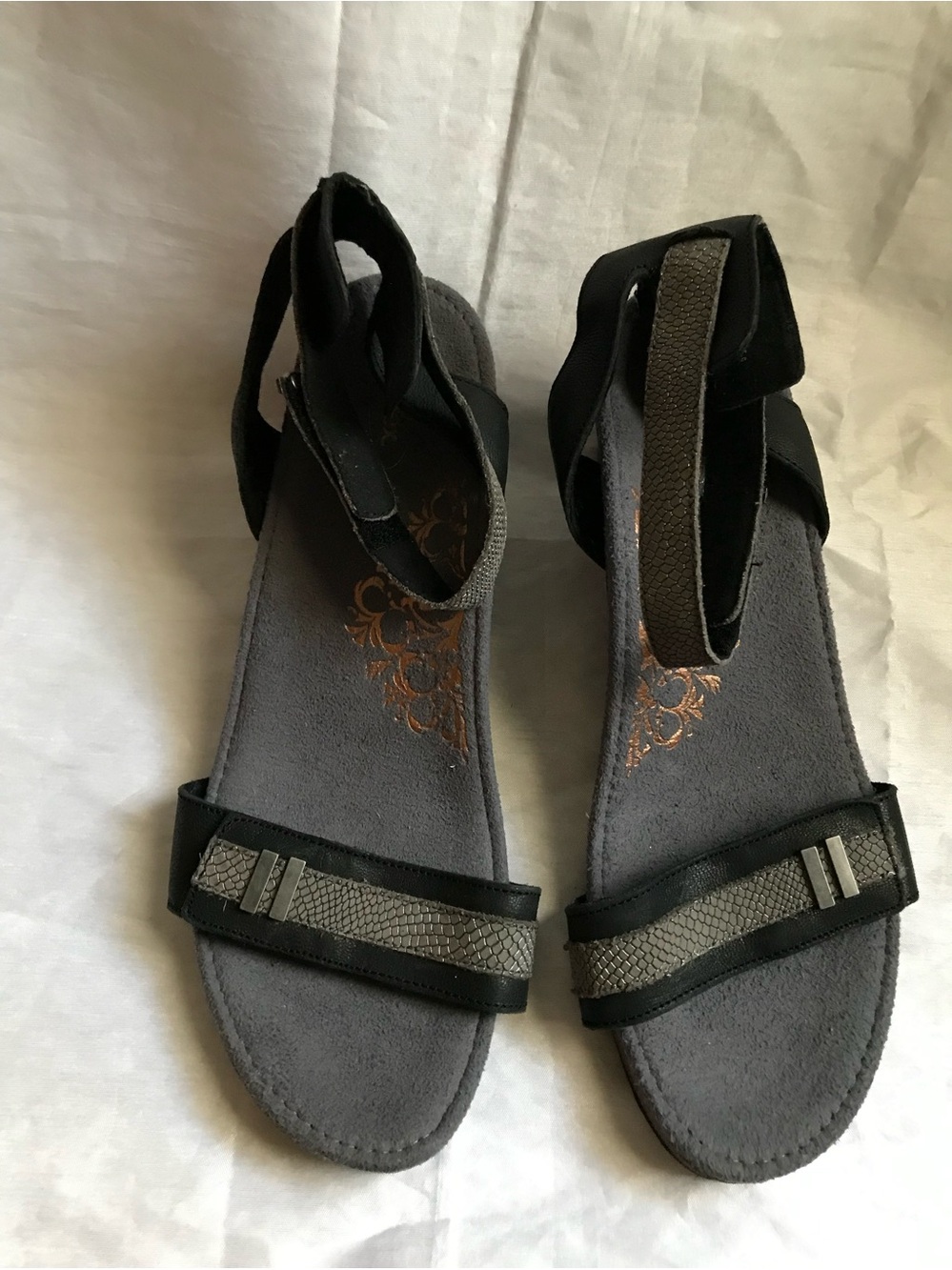 Aetrex EW150W Women's 11 Black Leather Comfort Sandals Hook Loop New NWOB